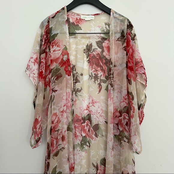 ANTHROPOLOGIE • Flowy Sheer Rose Long Kimono Robe - Picture 3 of 6